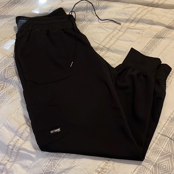 EUC Grey’s Anatomy Spandex Stretch Med Petite Scrub Pants - Picture 2 of 6